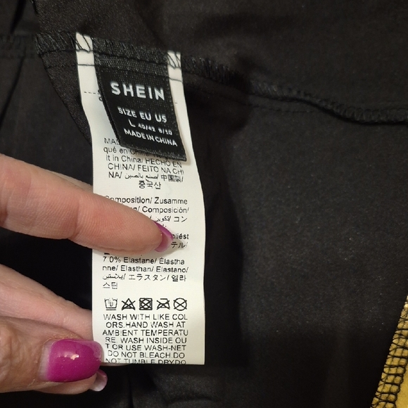 SHEIN Blue and Gold Floral Blouse - Picture 6 of 6